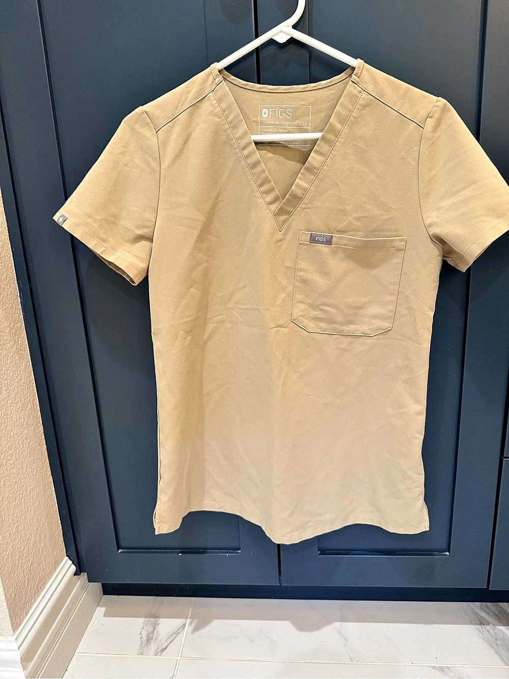 FIGS scrubs SET